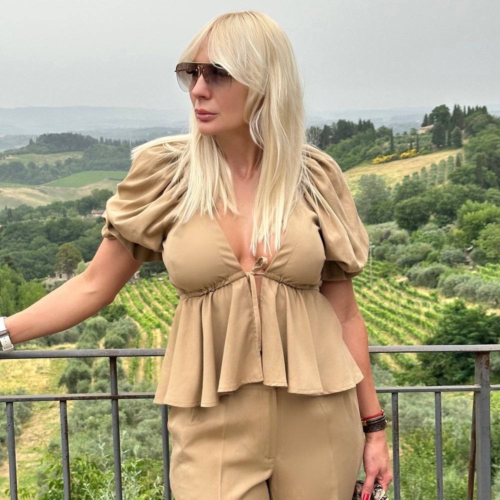 Дамска блуза в бежов цвят AGGATA