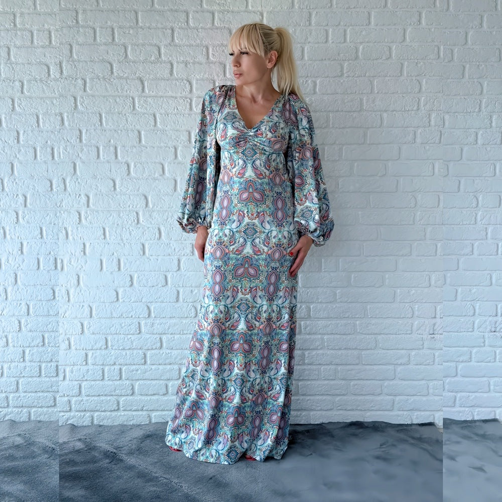 Елегантна дълга рокля с гол гръб AGGATA