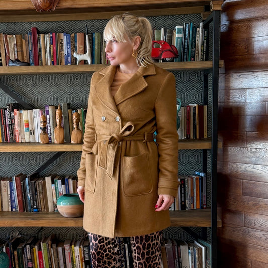 Елегантно камел палто от  вълна AGGATA