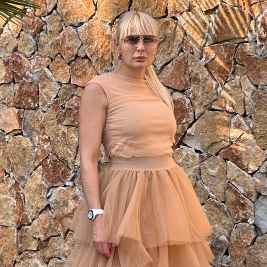 Бежова дамска блуза с къс ръкав от фина мрежа AGGATA