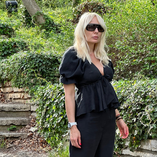 Дамска черна къса памучна блуза  AGGATA